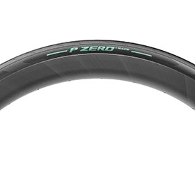 Pirelli,  PZero Race,  Pneu de route