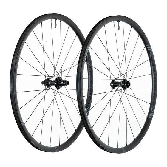 Industry Nine,  Solix SL AR25,  Roue