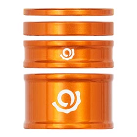 Industry Nine,  iRiX,   Jeu d'espaceurs de jeu de direction