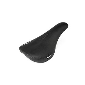 Eclat,  Void Pivotal,  Selle