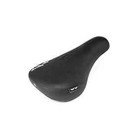 Eclat,  Void Pivotal,  Selle