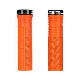 Deity,  Knuckleduster,  Poignées