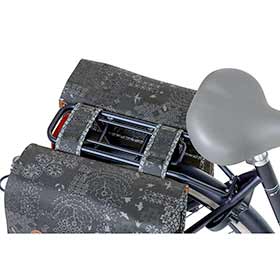 Basil,  Bohème,  Sacoche