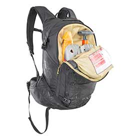 EVOC,  Line R.A.S. Protector 32,  Sac à dos