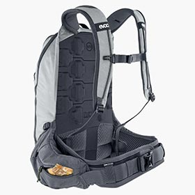 EVOC,  Trail Pro 16,  Sac à dos avec protection
