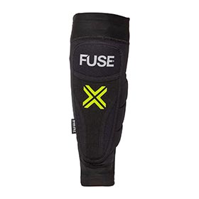 Fuse,  Omega,  Jambière/protège-genoux