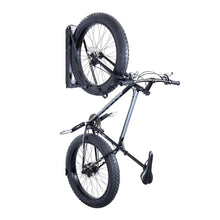  Delta,  Pivot,  Crochet