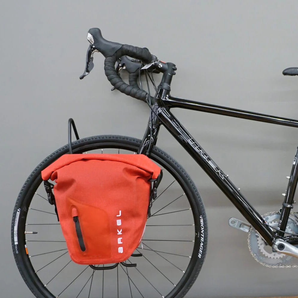 Arkel Front Rack Arkel, AC LowRider - Porte-bagages avant – Bicycles Falardeau inc.
